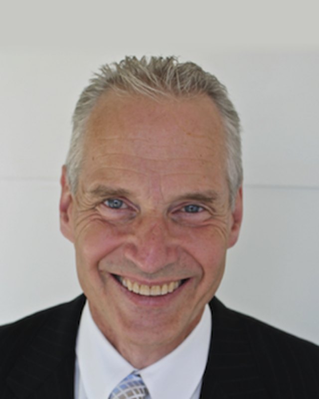 Dr. Thomas J. Lewis